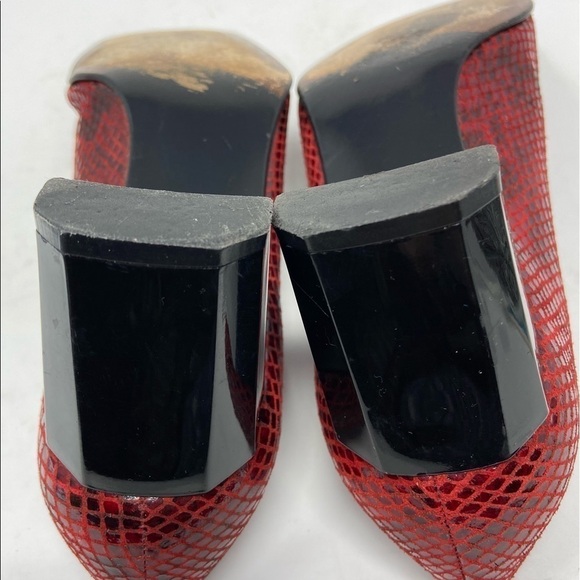 Stuart Weitzman Red And Black Block Heel Pumps, Women’s size 6C - Picture 11 of 13